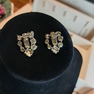 Vintage Screwback Silver Tone Earrings  Unmarked Bridal Bling